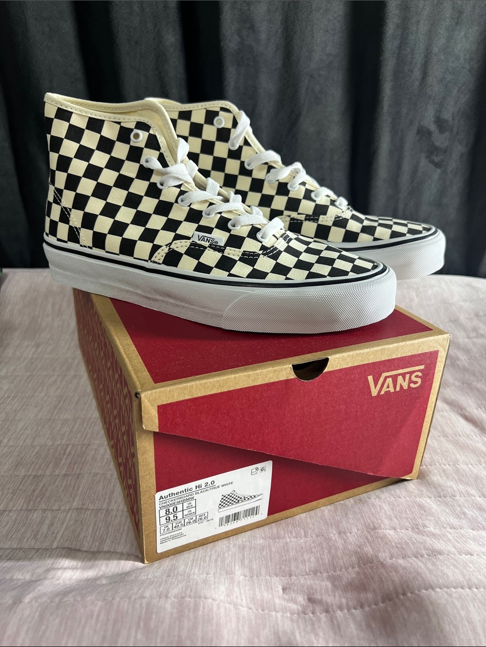 Vans High-Top Checkerboard Sneakers - Authentic Hi 2.0